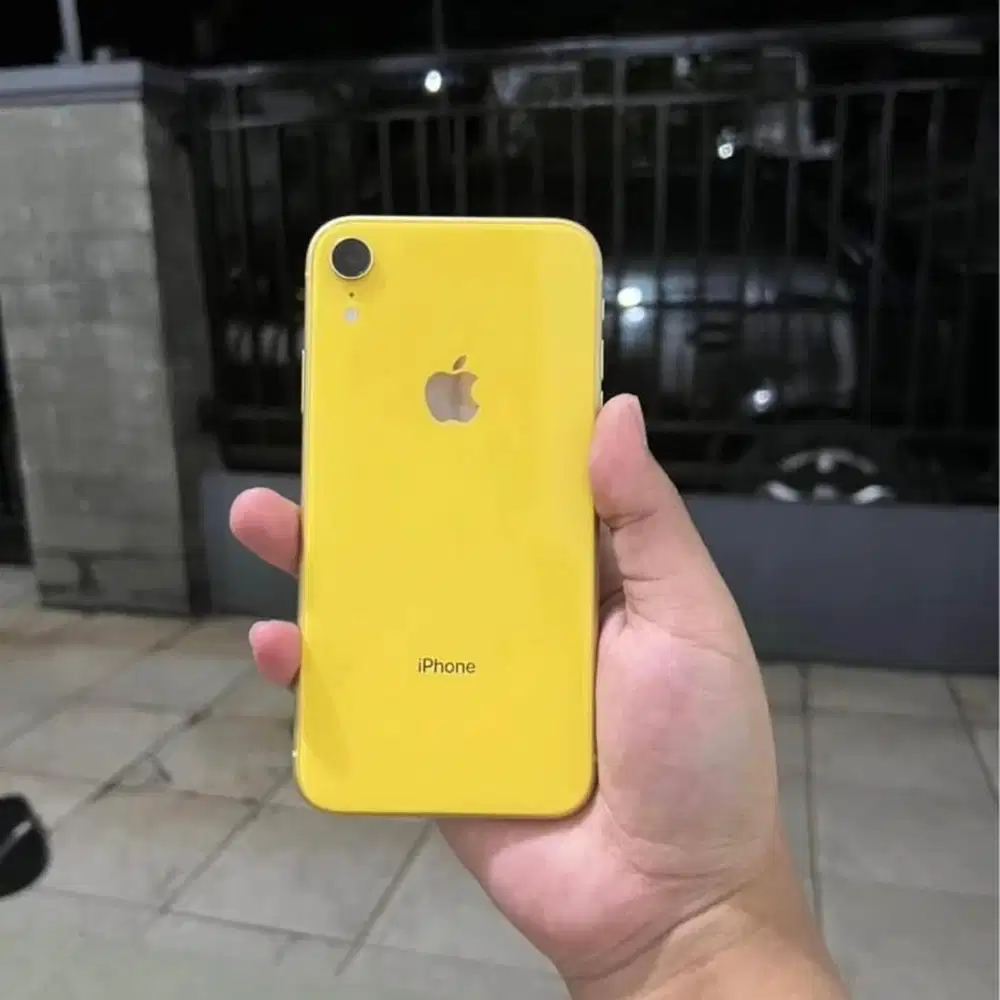 iPhone XR 128GB Yellow ex Inter Resmi