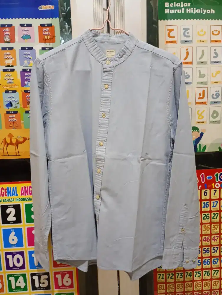 Kemeja Giordano Original Size M Slim Fit