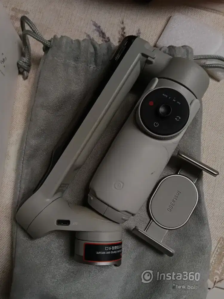 Dijual insta360 flow, 1jta net