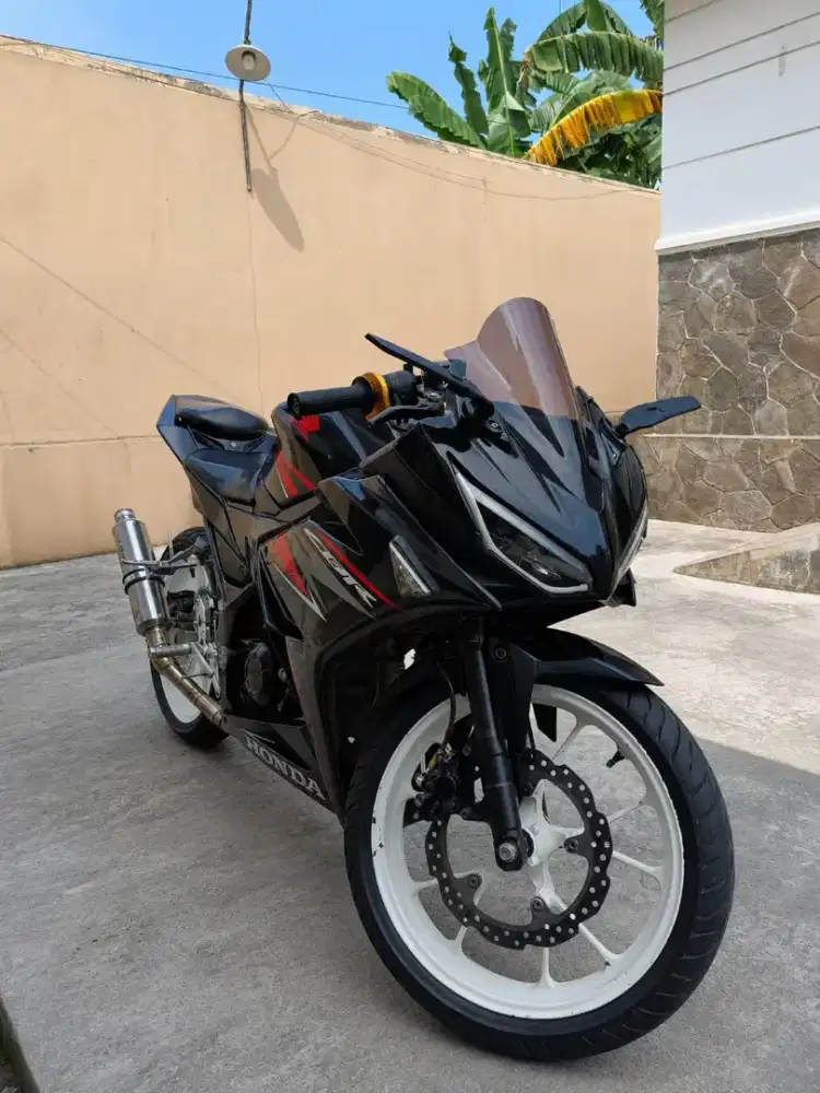 CBR 150 R 2019 pabrikan