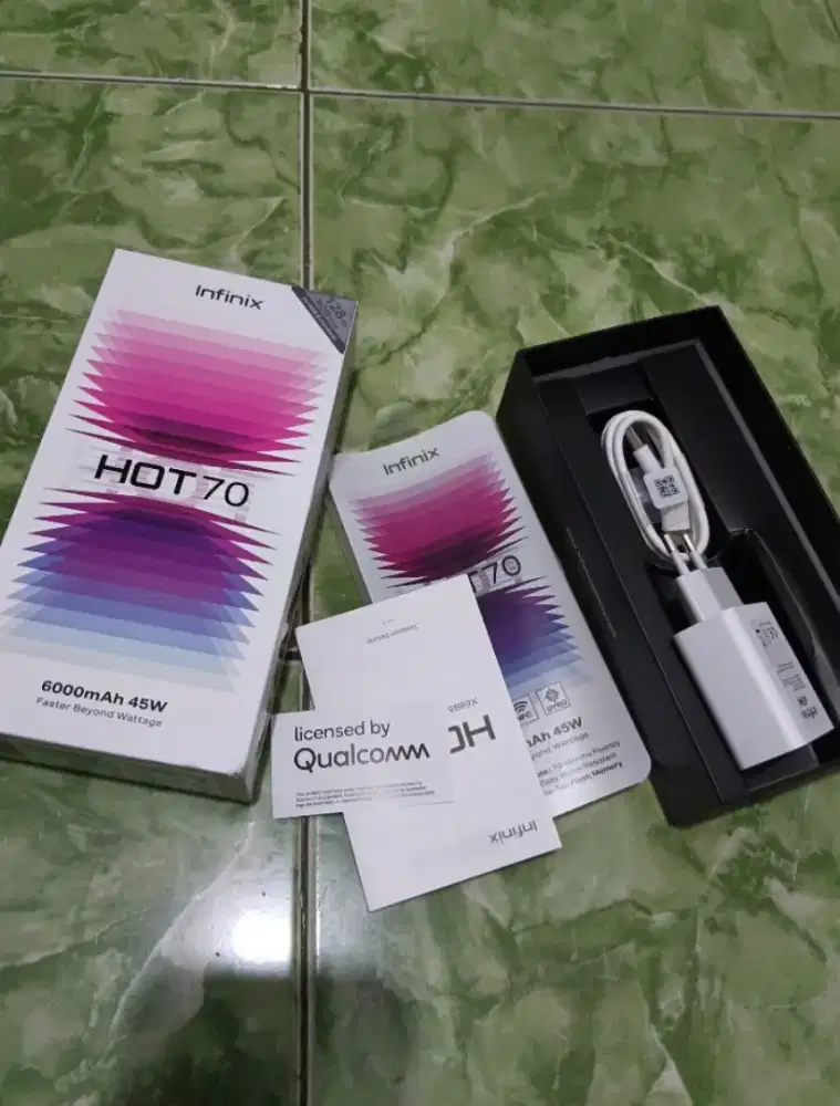 Infinix HOT 70 4/128