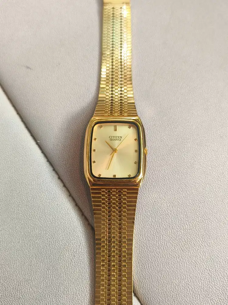 Dijual jam tangan citizen quartz