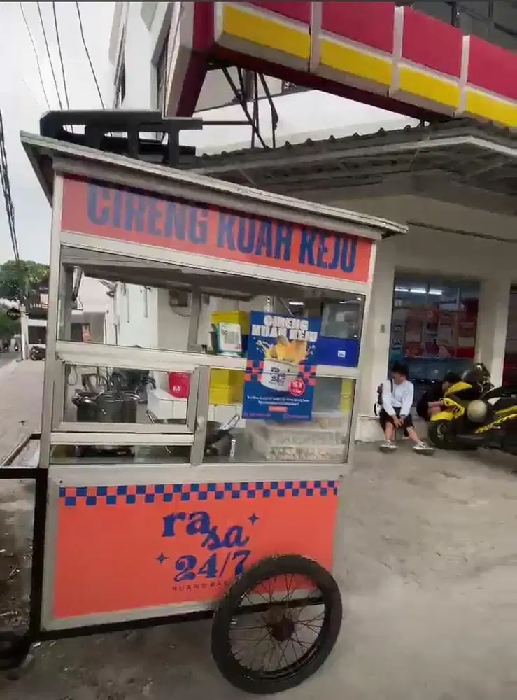 Dicari yg mau bekerja laki laki untuk berjualan