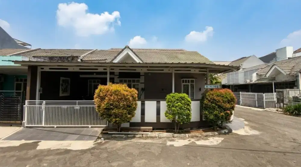 DIJUAL RUMAH HOOK Luas 124M. NUSALOKA BSD