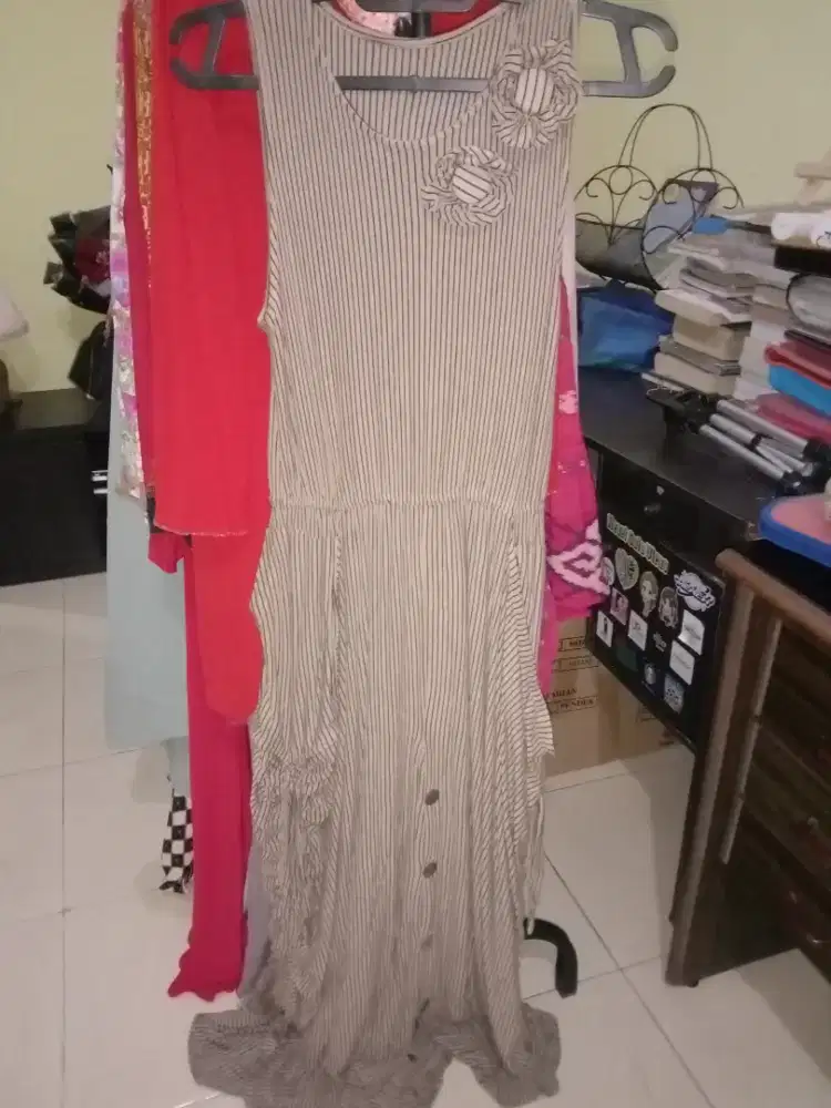Jual dress tanpa lengan