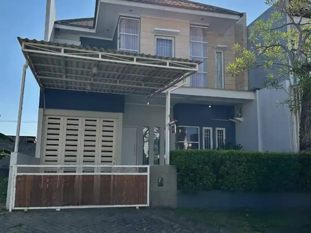 Rumah 2 Lantai Bagus Minimalis SHM di Kertajaya Indah Regency