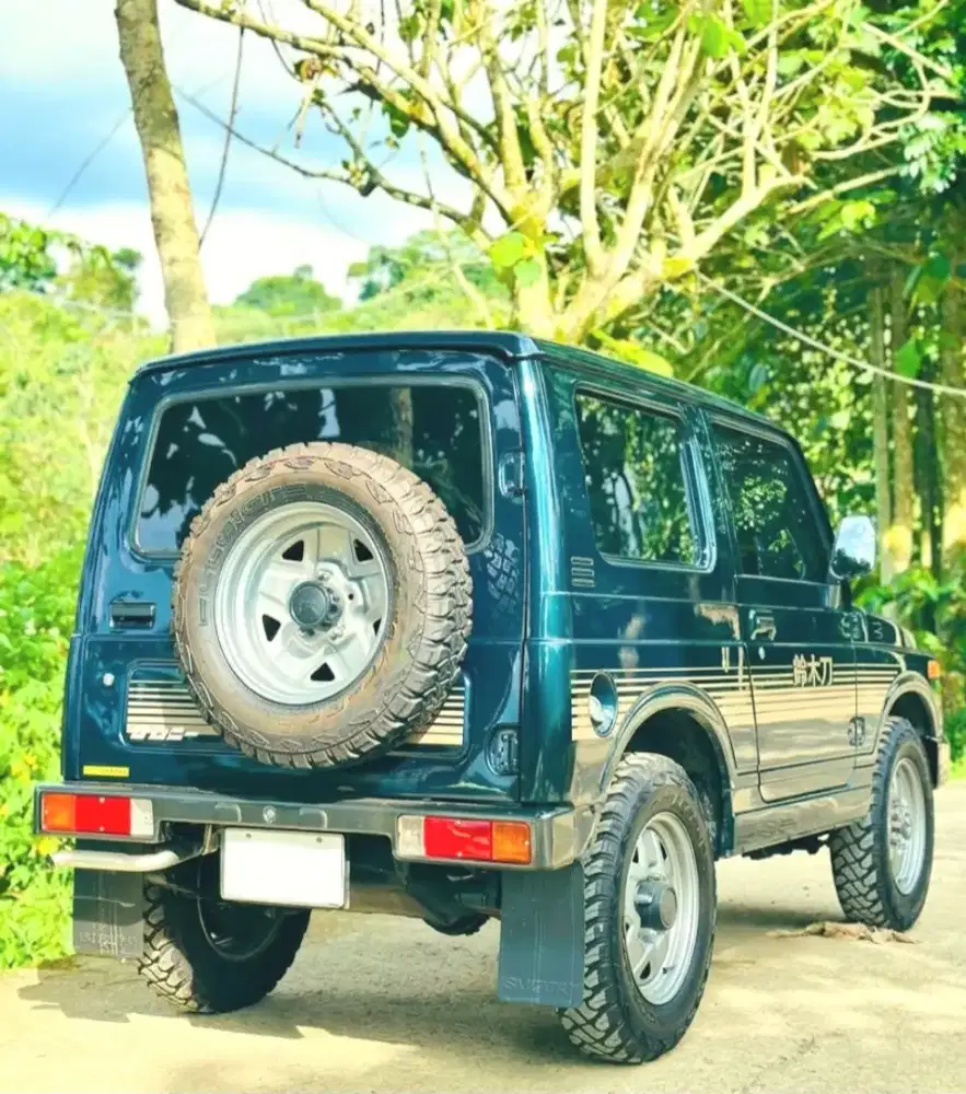 Suzuki Jimny Katana 2002 4x4 Mulus