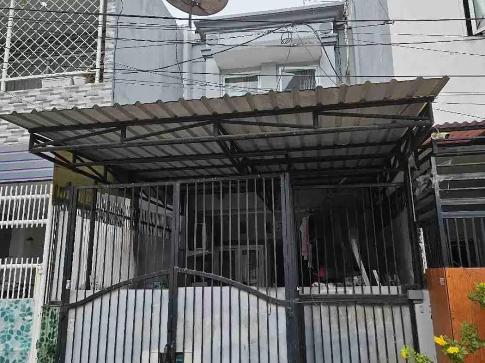 Dijual Rumah 2 lt 3,75 x 15 m2 di Taman Palem Cengkareng Shm semi furniture ada 3 kt 1+1 km carport 1 mobil, row jln 2 mobil, Ayo survei yuk!