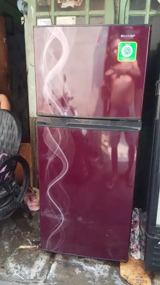 Kulkas 2 pintu SHARP GRATIS ANTAR