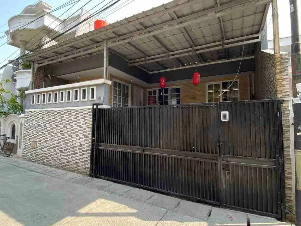 Rumah Bagus Murah Dalam Komplek Strategis