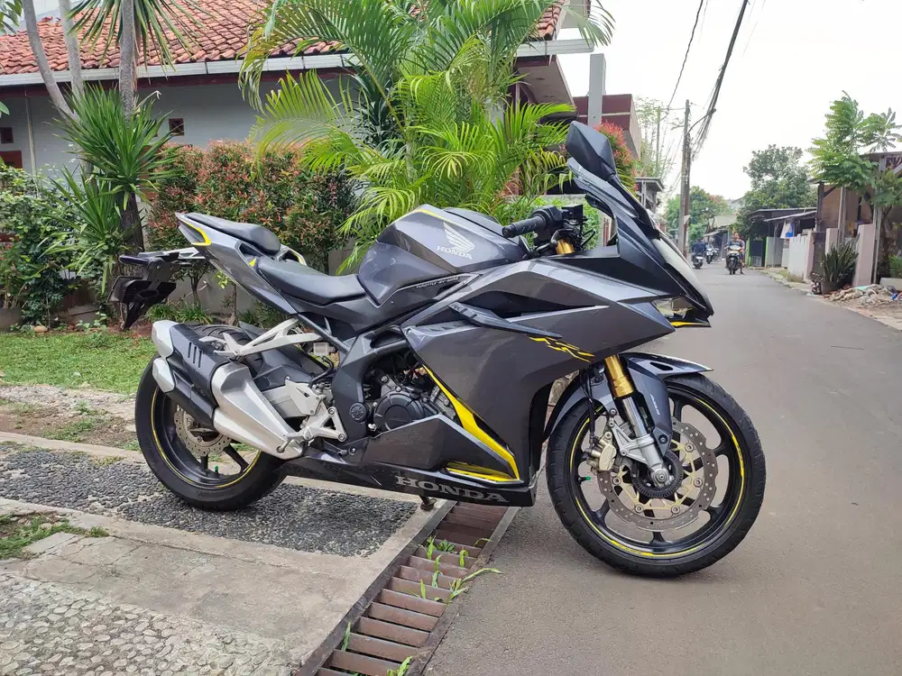 HONDA CBR 250RR ABS TAHUN 2017