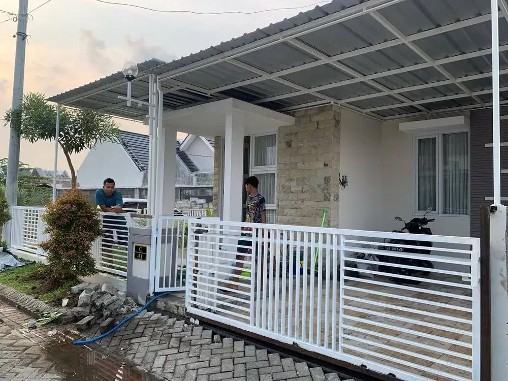 Pintu pagar dorong minimalis