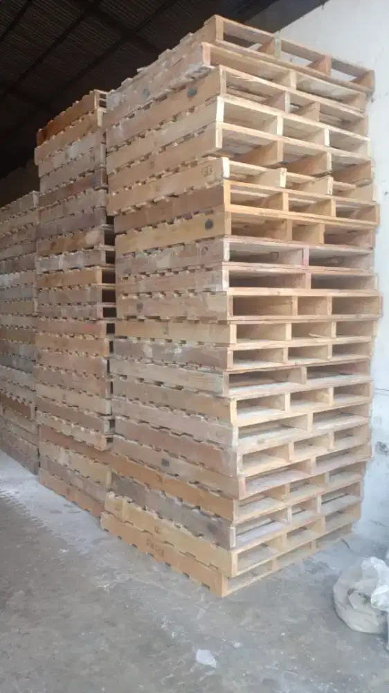 Wood Pallet Industri & Pergudangan