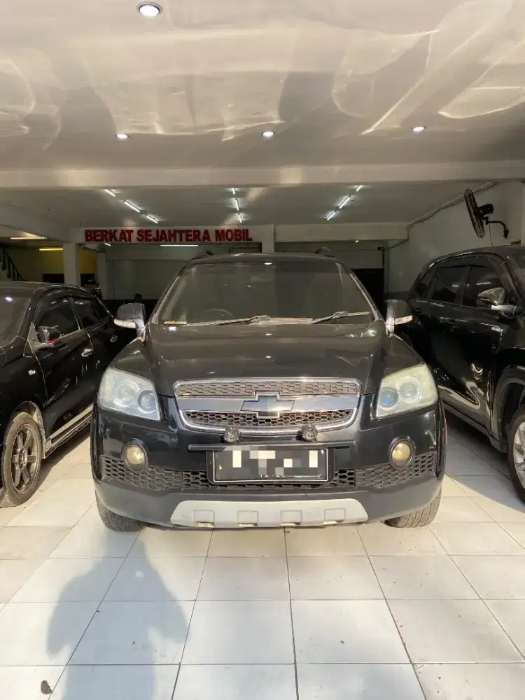 Low km 60rb Captiva 2.4 bensin  hitam automatic 2007 full ori