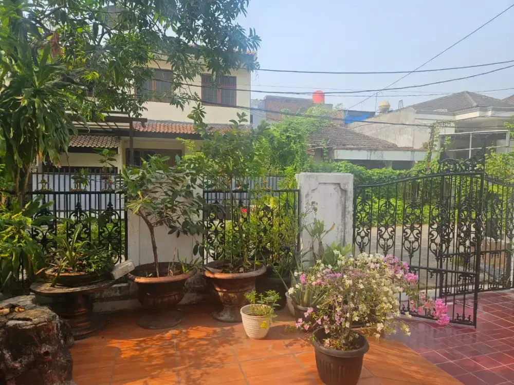 Dijual Rumah di Jl Kelapa Hijau, Kelapa Gading Timur, Jakarta Utara