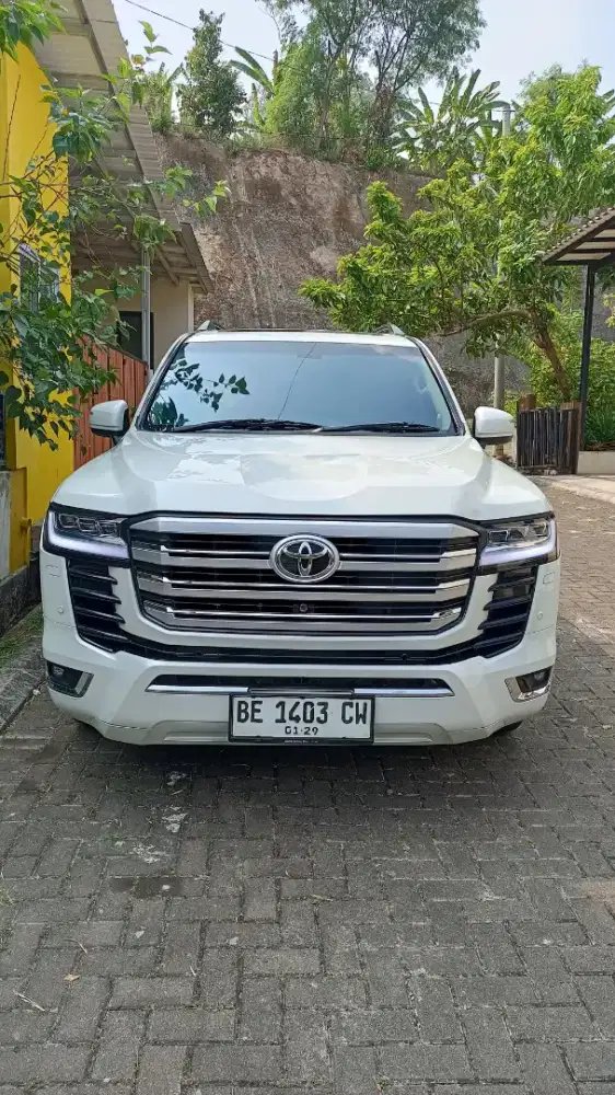 Bissmillah di jual Toyota land cruiser