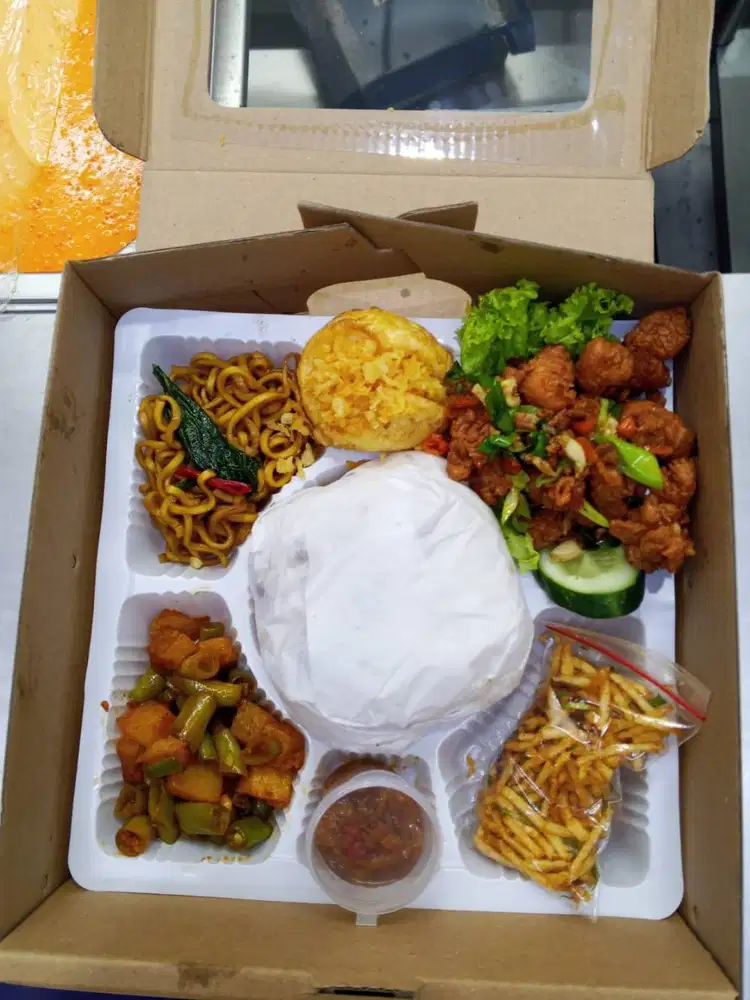 Catering Nasi Box Premium & Higienis Serpong Tangsel - Gratis Ongkir!