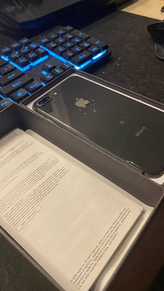 Iphone 8plus 64gb