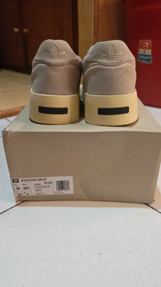 Sepatu Adidas FOG