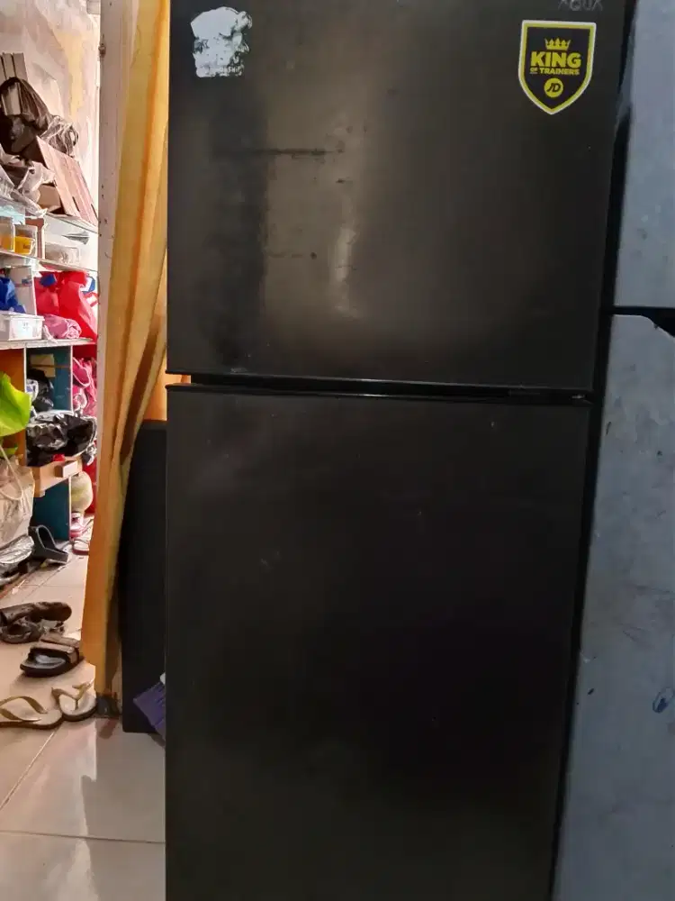 Kulkas AQUOS dingin