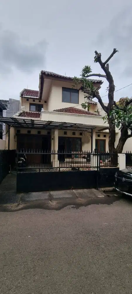 Jual Rumah strategis dekat lebak bulus dan pondok indah ciputat rempoa