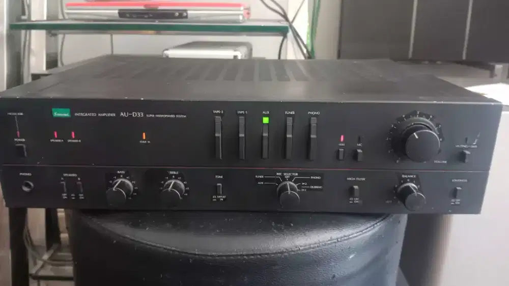 SANSUI INTERGRATED AU D33