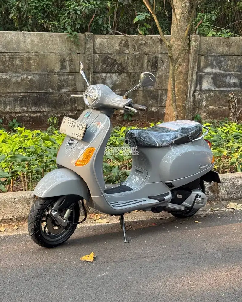 JUAL MURAH VESPA LX 125 iGET FACELIFT 2023 MULUS