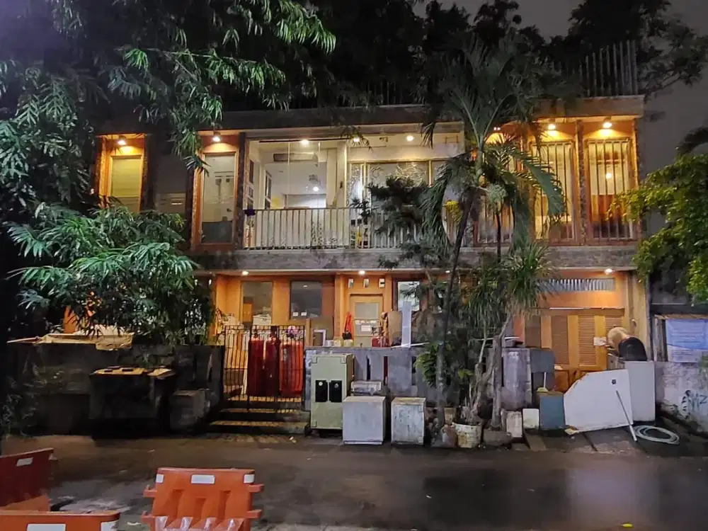 DIJUAL RUMAH HOOK MEWAH DANAU MATANA, BENHIL – JAKARTA PUSAT