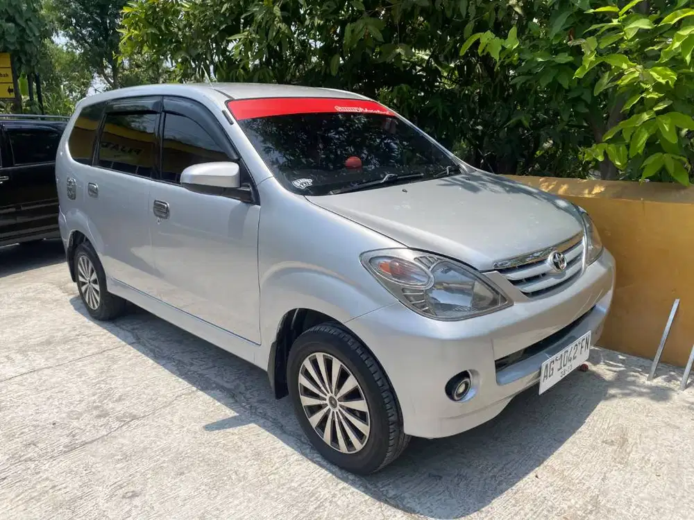 Toyota Avanza 1.3 E 2004 yon bisa tukar tambah sekoto badas kediri