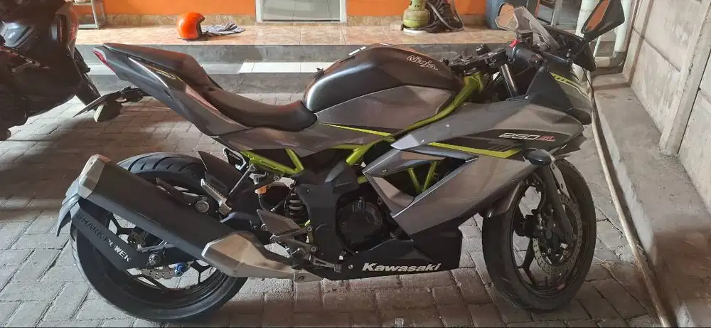 Jual murah Ninja 250 SL