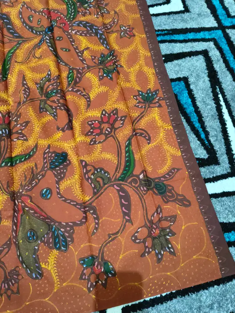 Kain Batik Tulis Halus