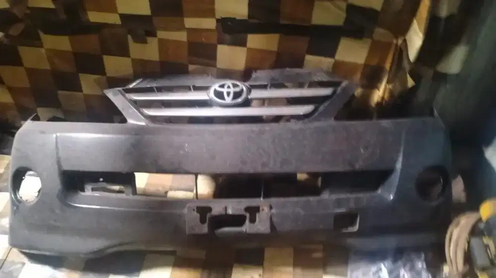 Bemper depan Avanza old