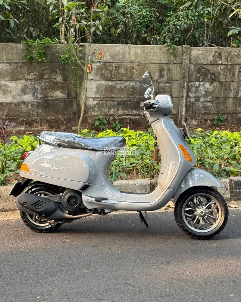 VESPA LX 125 iGET FACELIFT 2023 BERGARANSI