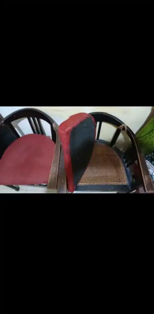 Set Kursi & Meja Kayu Jati Asli (4 Kursi + 1 Meja) Boleh Nego