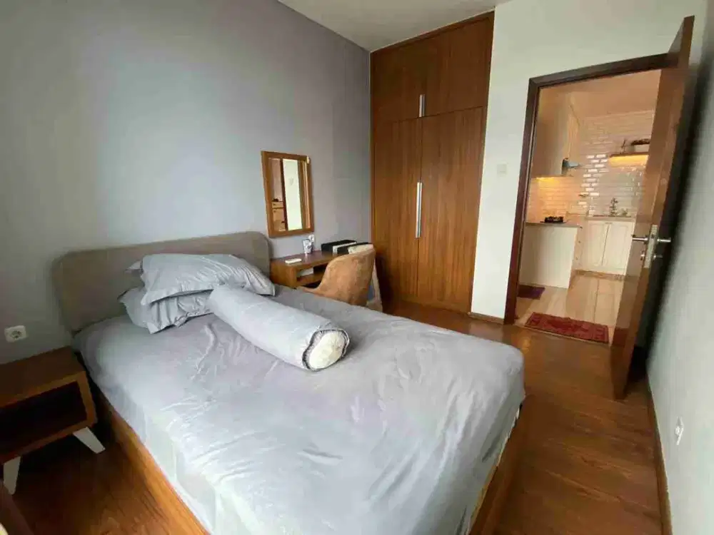 jual apartemen sungkono lagoon murah