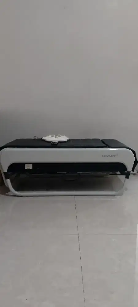 Alat terapi CERAGEM type V 3