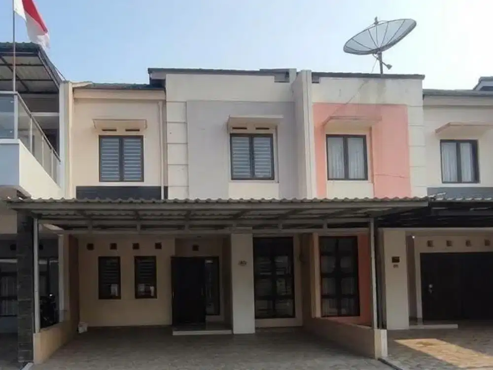 Dijual Rumah Rapi Siap Huni di Madrid, Palem Semi Karawaci dekat pusat perbelanjaan