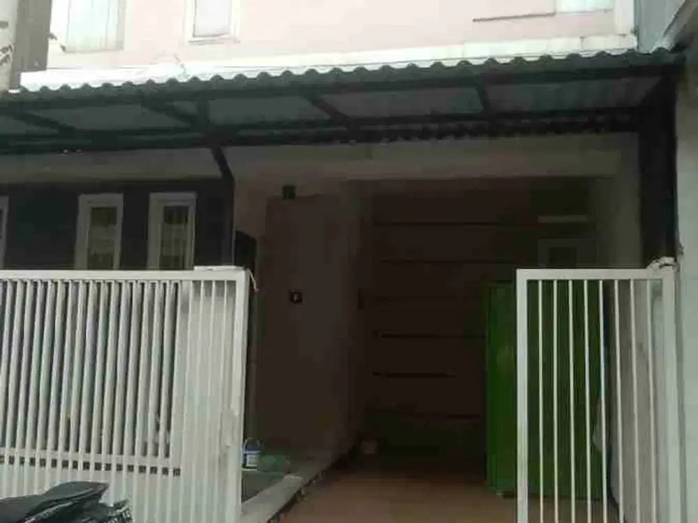 Disewakan rumah siap huni di Darmo Indah Regency