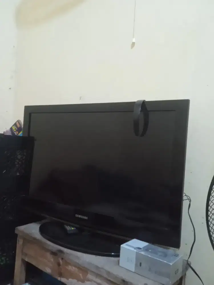 Dijual TV kondisi mati