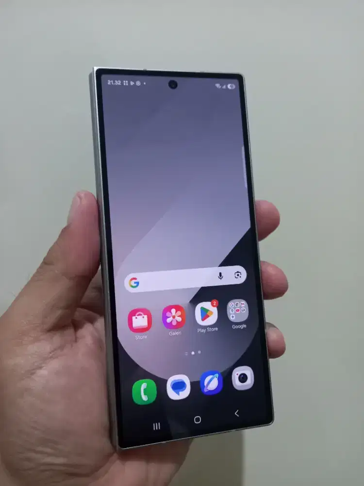 Samsung Galaxy Z Fold 6 Ram 12/256Gb Fullset ex sein ada minus dibaca