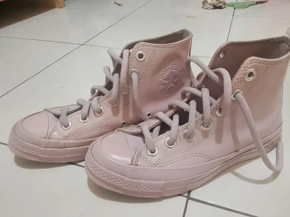 Sepatu converse no 39