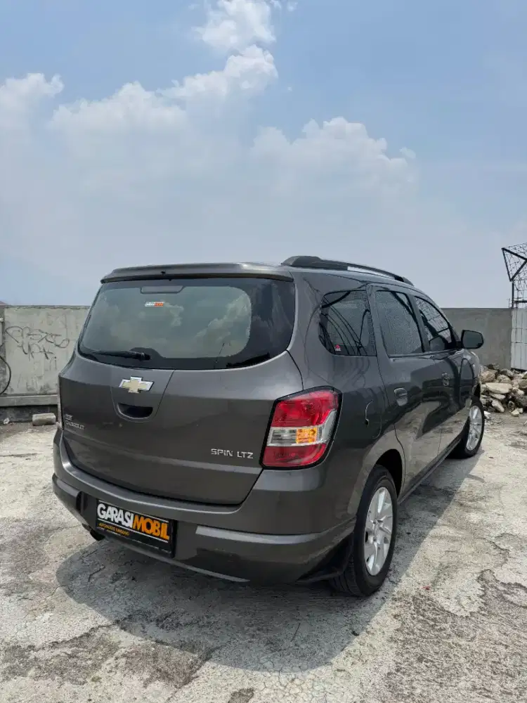 CHEVROLET SPIN LTZ AT 2013