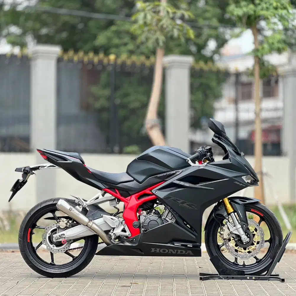 HONDA NEW CBR250RR ABS SP HITAM DOFF 2021 KM LOW PAJAK PANJANG MULUS