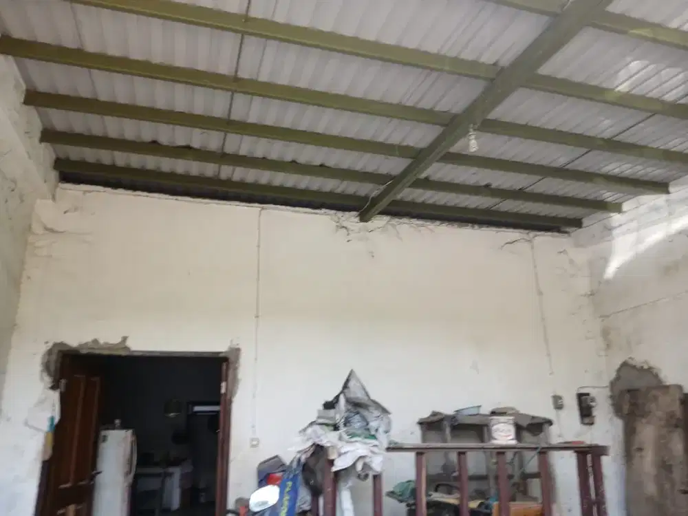 Jual Gudang Hadap Selatan di Lik - Industri Kawasan Genuk