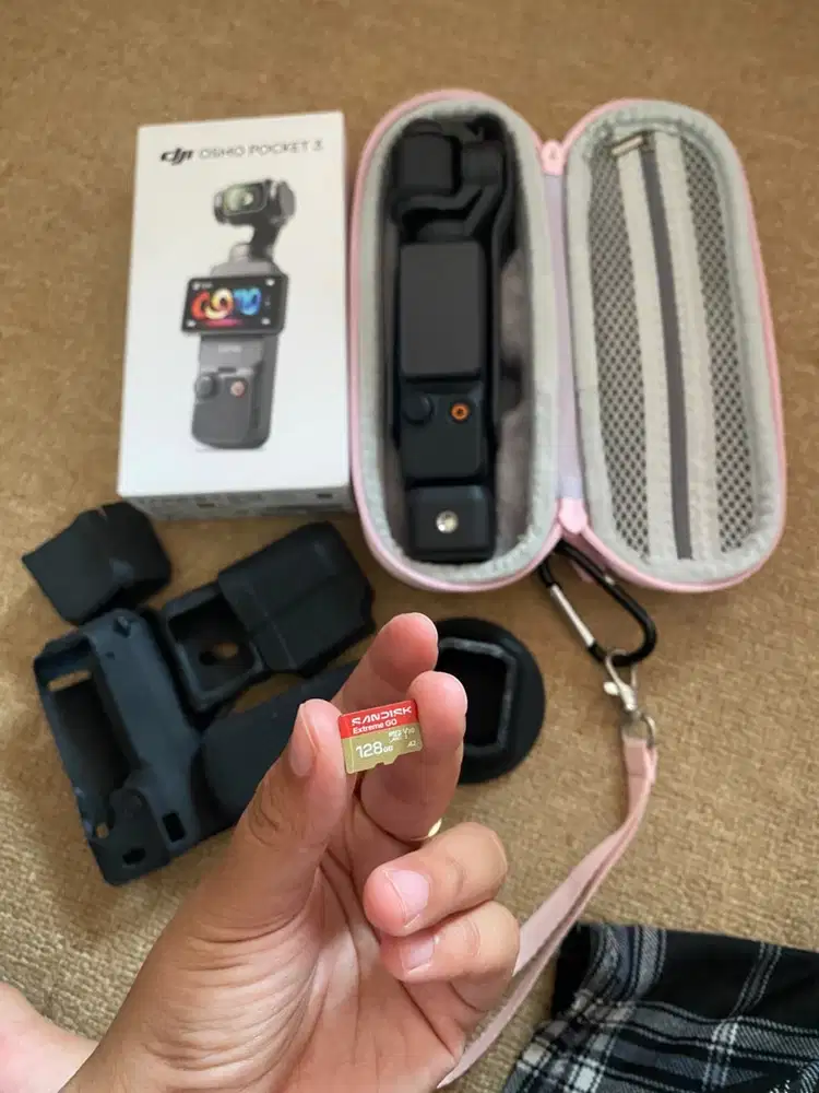 DJI Osmo Pocket 3 Standard Package + Sandisk Extreme GO 128GB