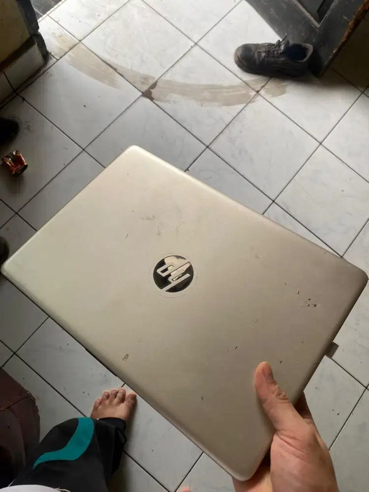 Laptop HP 14s core I3