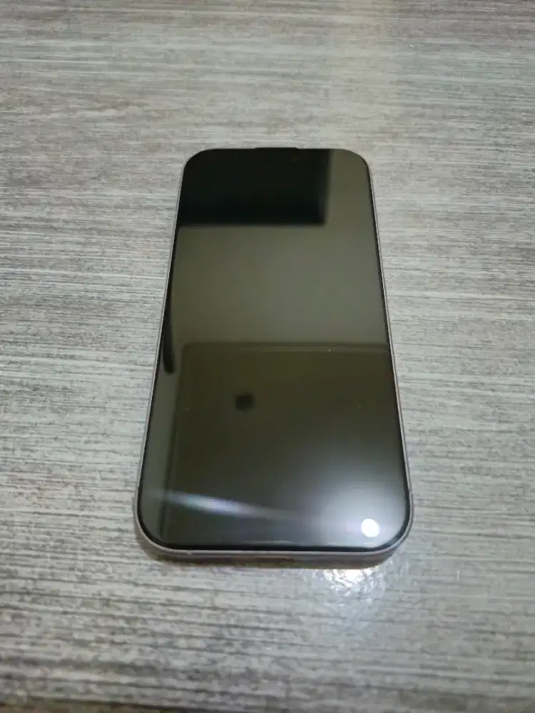 Iphone 17 256GB Warna Lavender IBOX original 99% Mulus