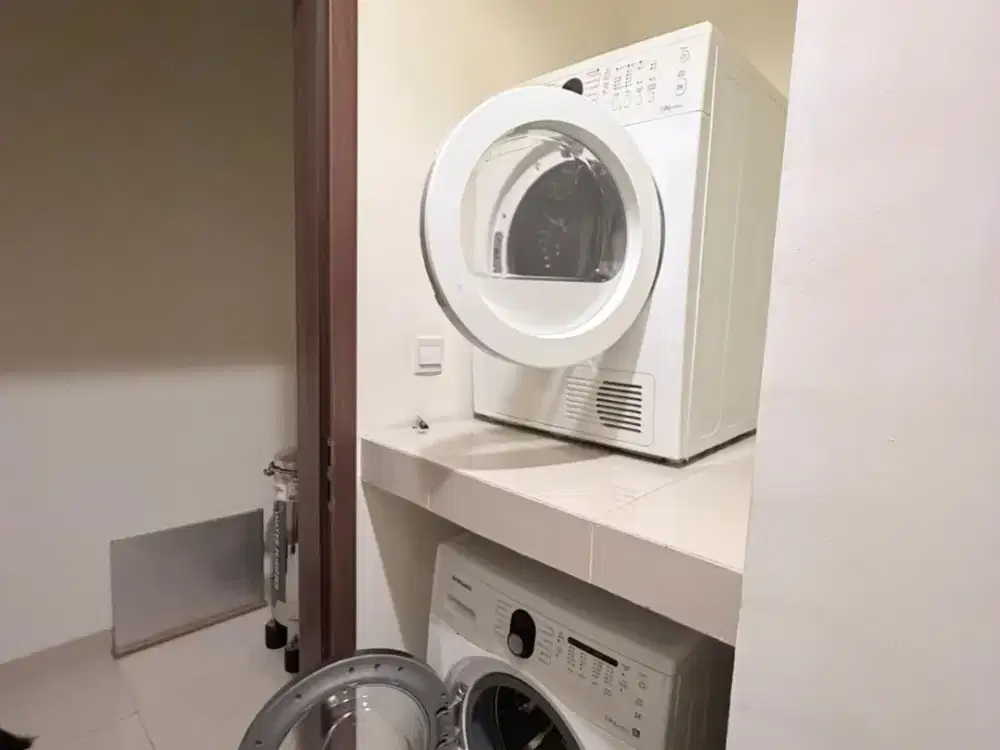 DIJUAL APARTEMEN BOTANICA 2 BEDROOM 156 METER KEBAYORAN LAMA JAKARTA SELATAN