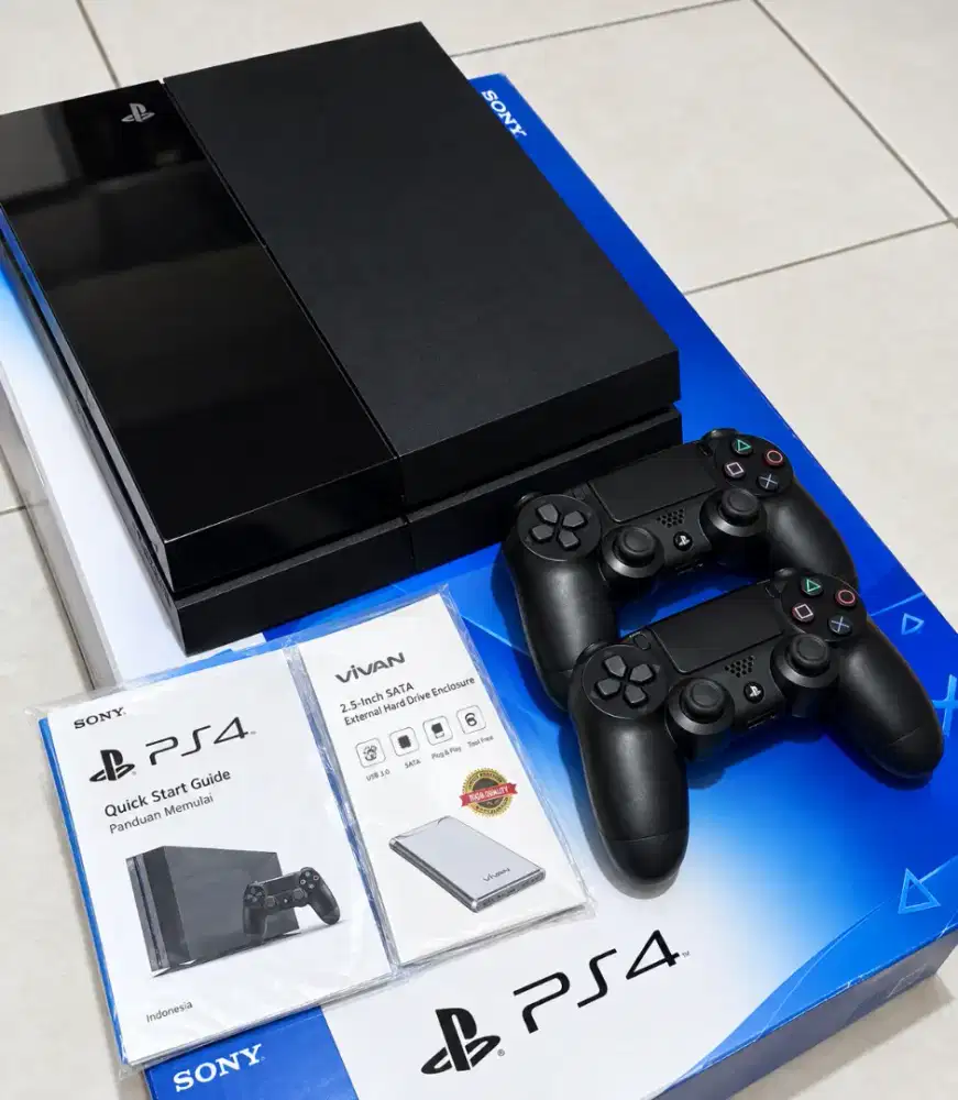 Dijual PS4 Fat Original Fullset, 2 Stick, 6 Game — Jarang Dipakai.