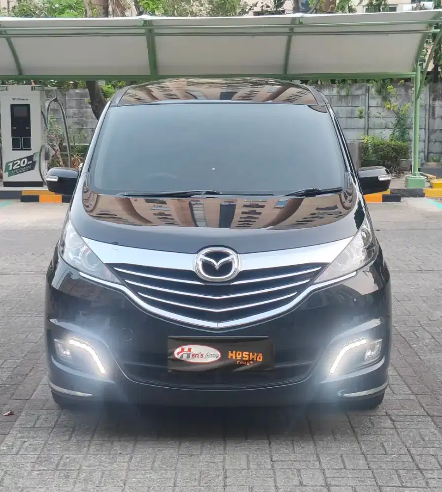 DP 10jt MAZDA BIANTE SKYACTIV 2017 HITAM KM LOW